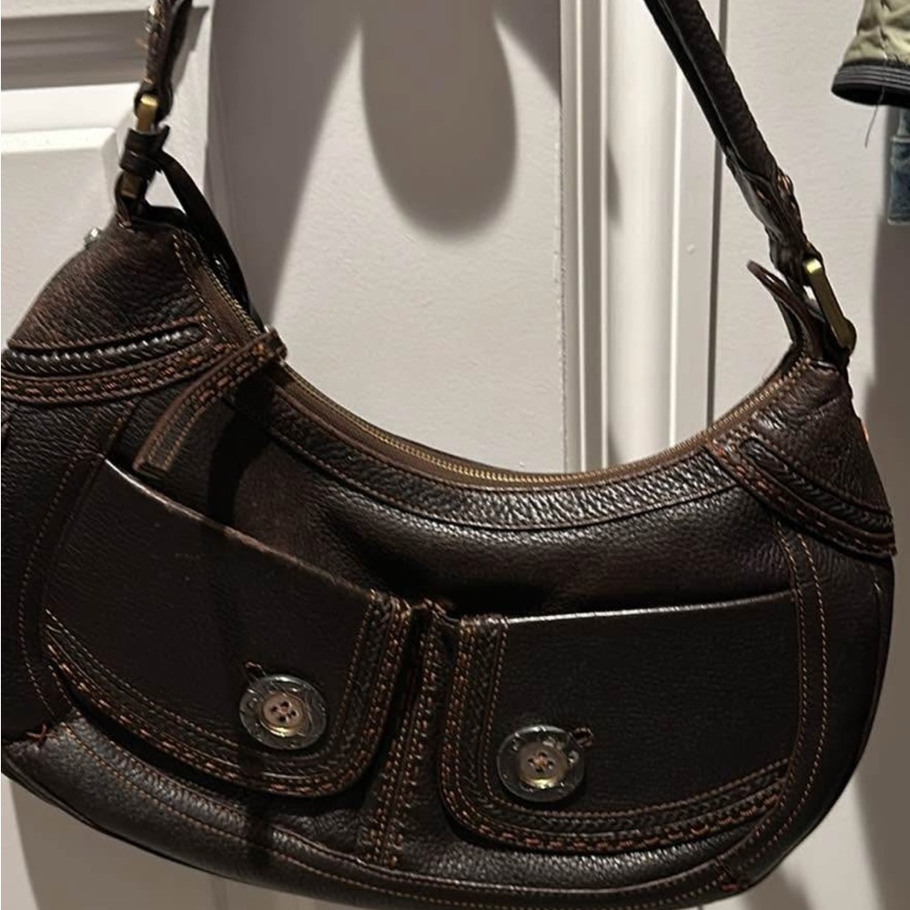 Rich Brown Hobo Shoulder Bag with Textured Leather and Contrasting Stitching
